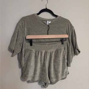 Divided Green Terry Cloth Short Sleeve Top and Shorts Lounge Set